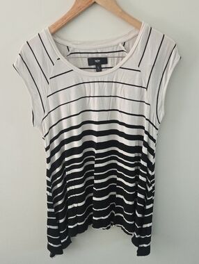 Mossimo Supply Co. Black and White Striped Cap-Sleeve Asymmetrical Tee